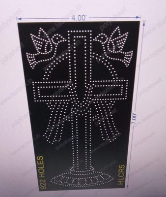 HLCR5 HOLLY CROSS 7X4 FEET   921 HOLES