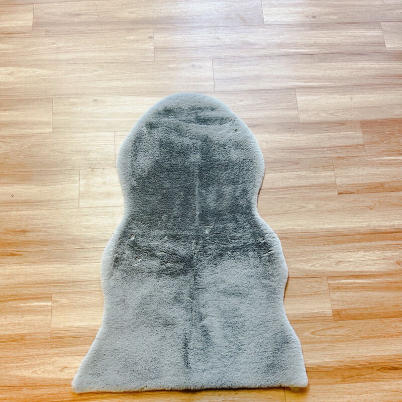 Small Light Grey Faux Sheepskin