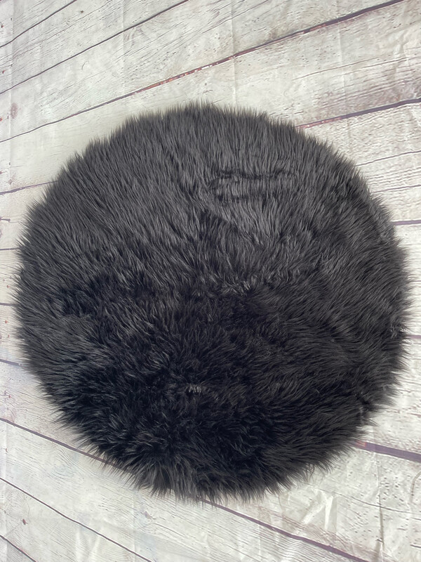 Black Faux Sheepskin - Circle