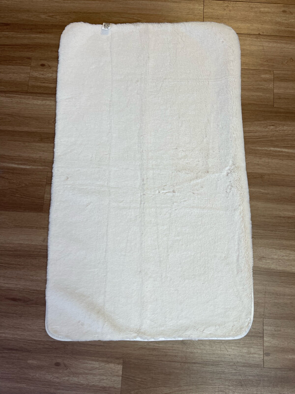 Extra Soft Cream Faux Sheepskin - Rectangular