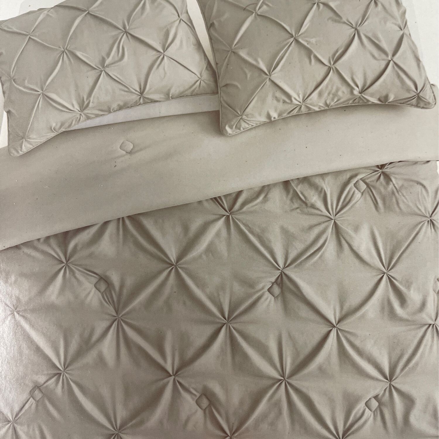 Twin Bedding - Light Grey Pleated Comforter w/ 1 Case