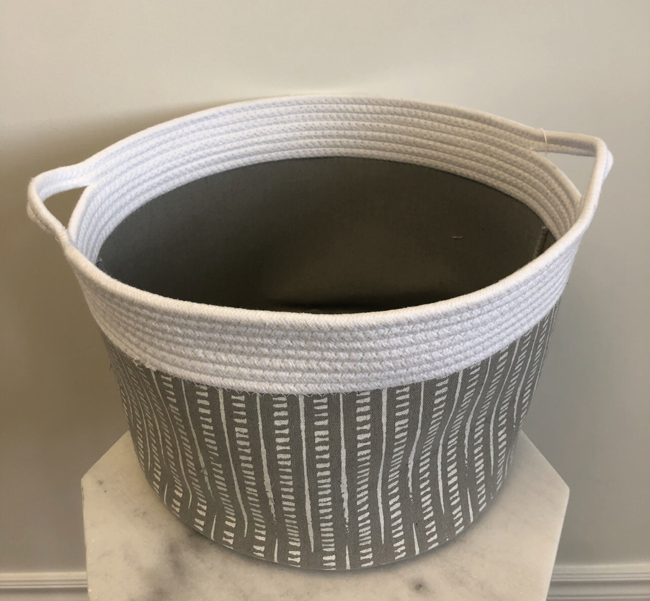 White/Grey Floor Basket