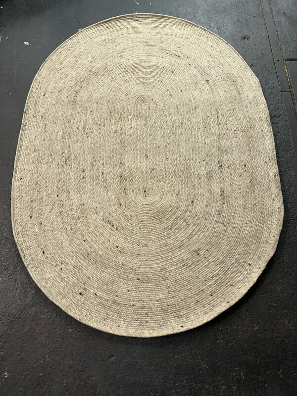 Cream Braided Oval Rug 5x6.5