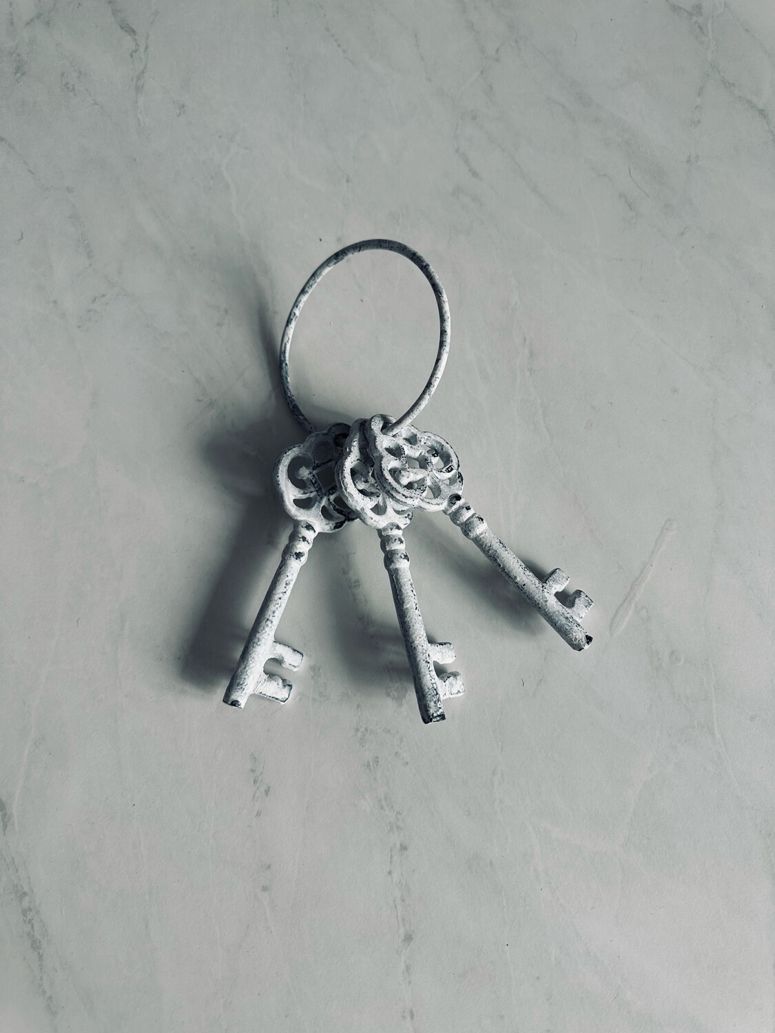 White Decorative Table Keys