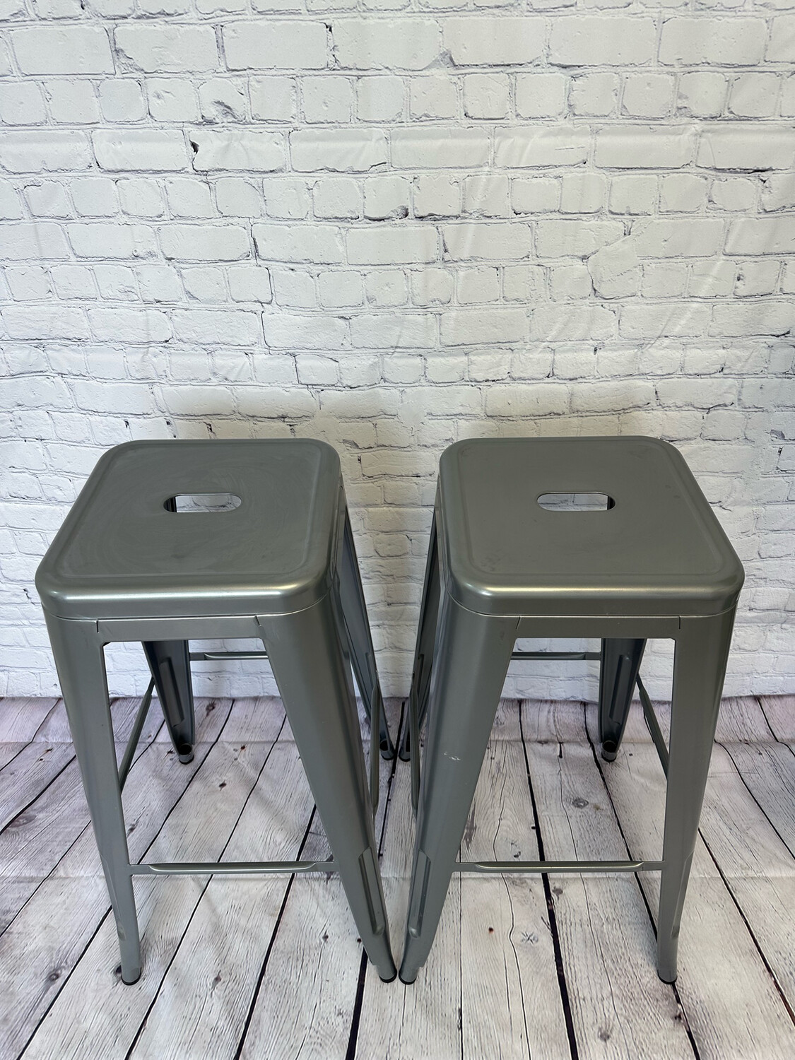 Silver Metal BAR Stool - Set Of 4