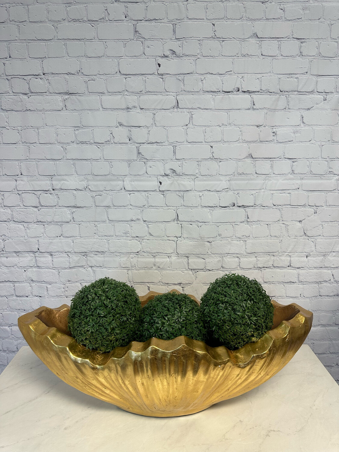 Royal Gold Oversized Leaf Bowl