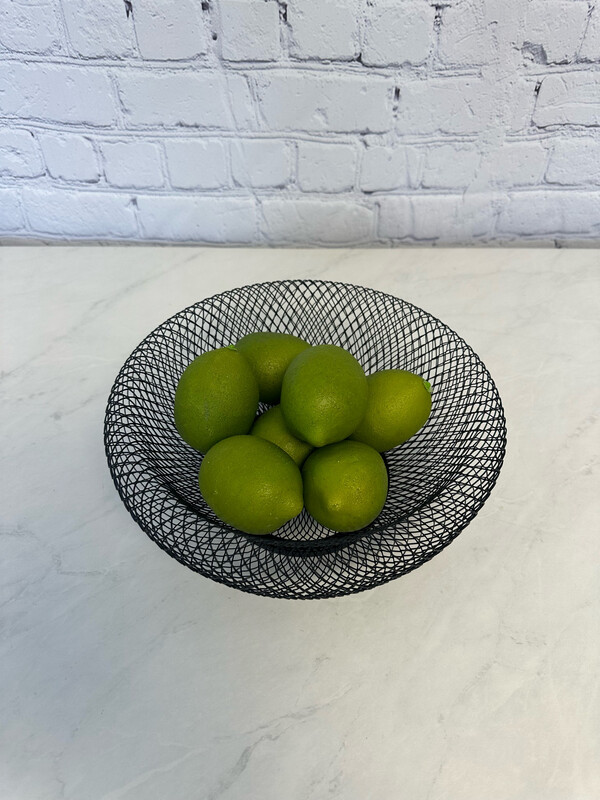 Black Metal Wire Bowl