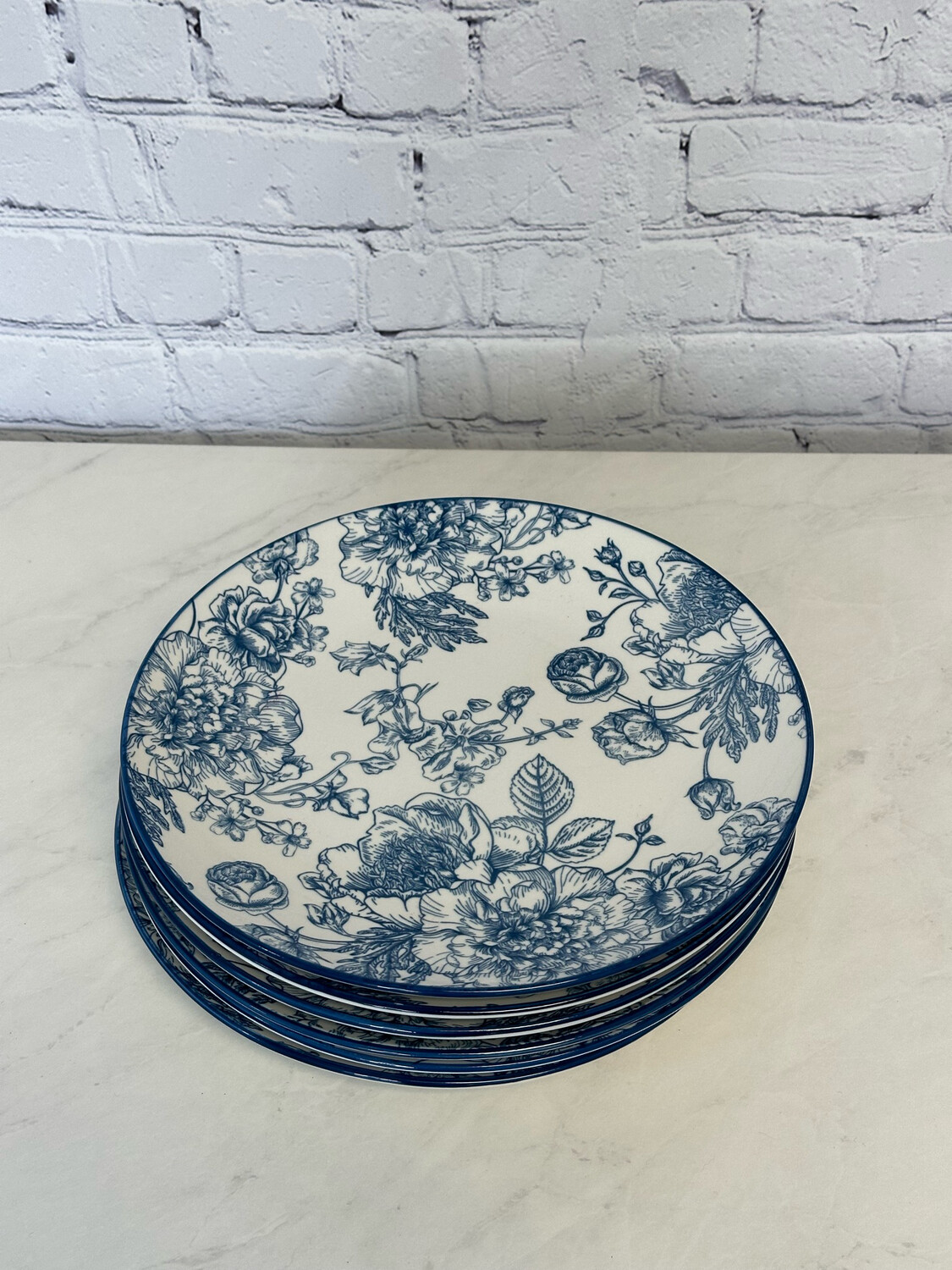 White & Blue Flower Dinner Plate - Set Of 2