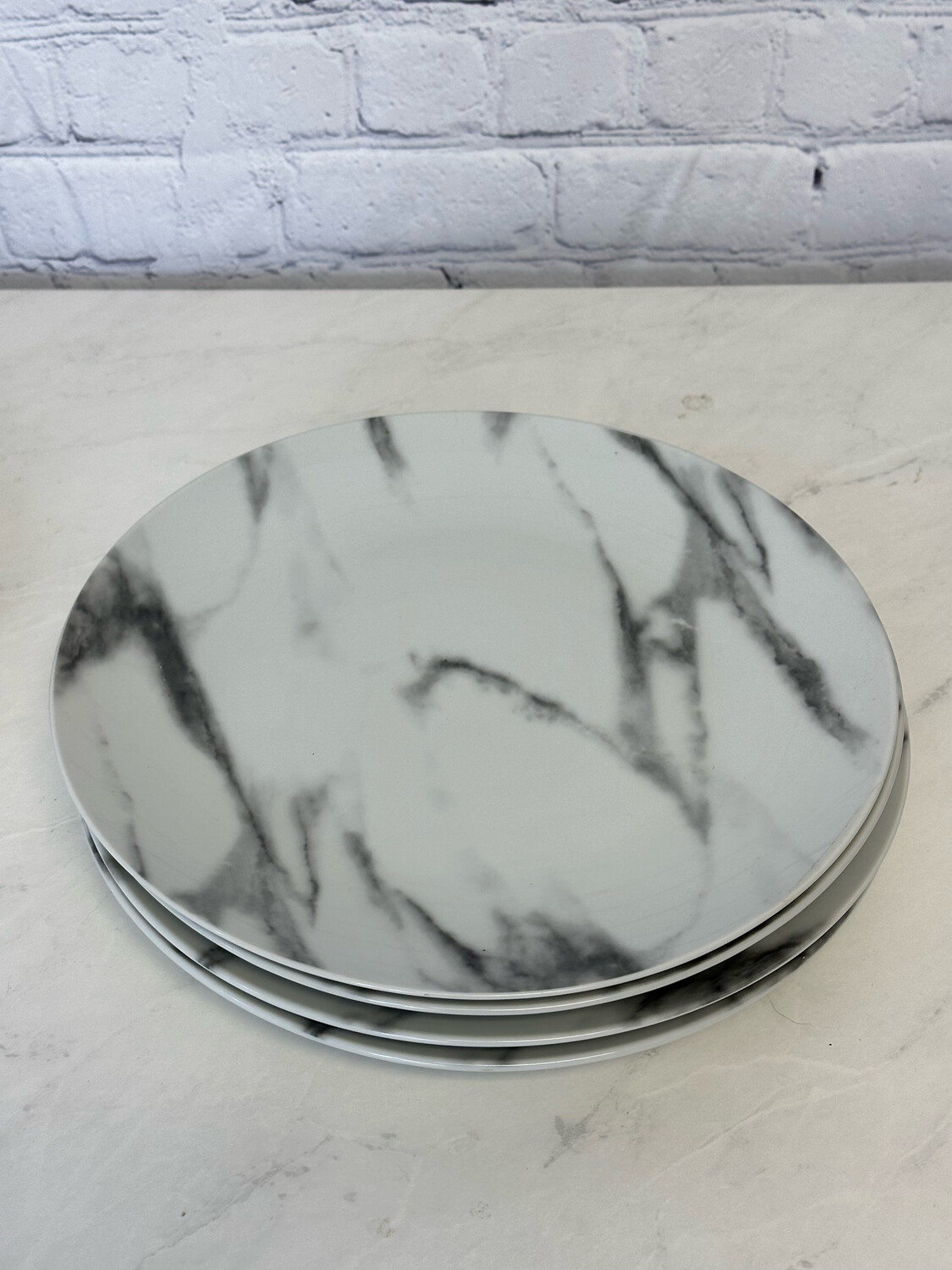 White & Grey Faux Marble Dinner Plate - Set Of 2