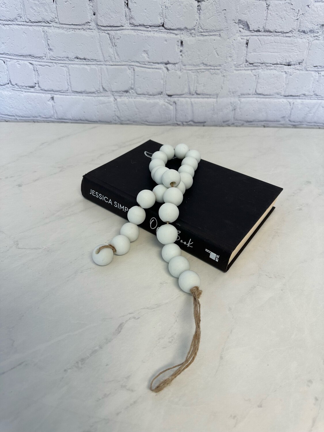 Chunky White Marble Table Beads