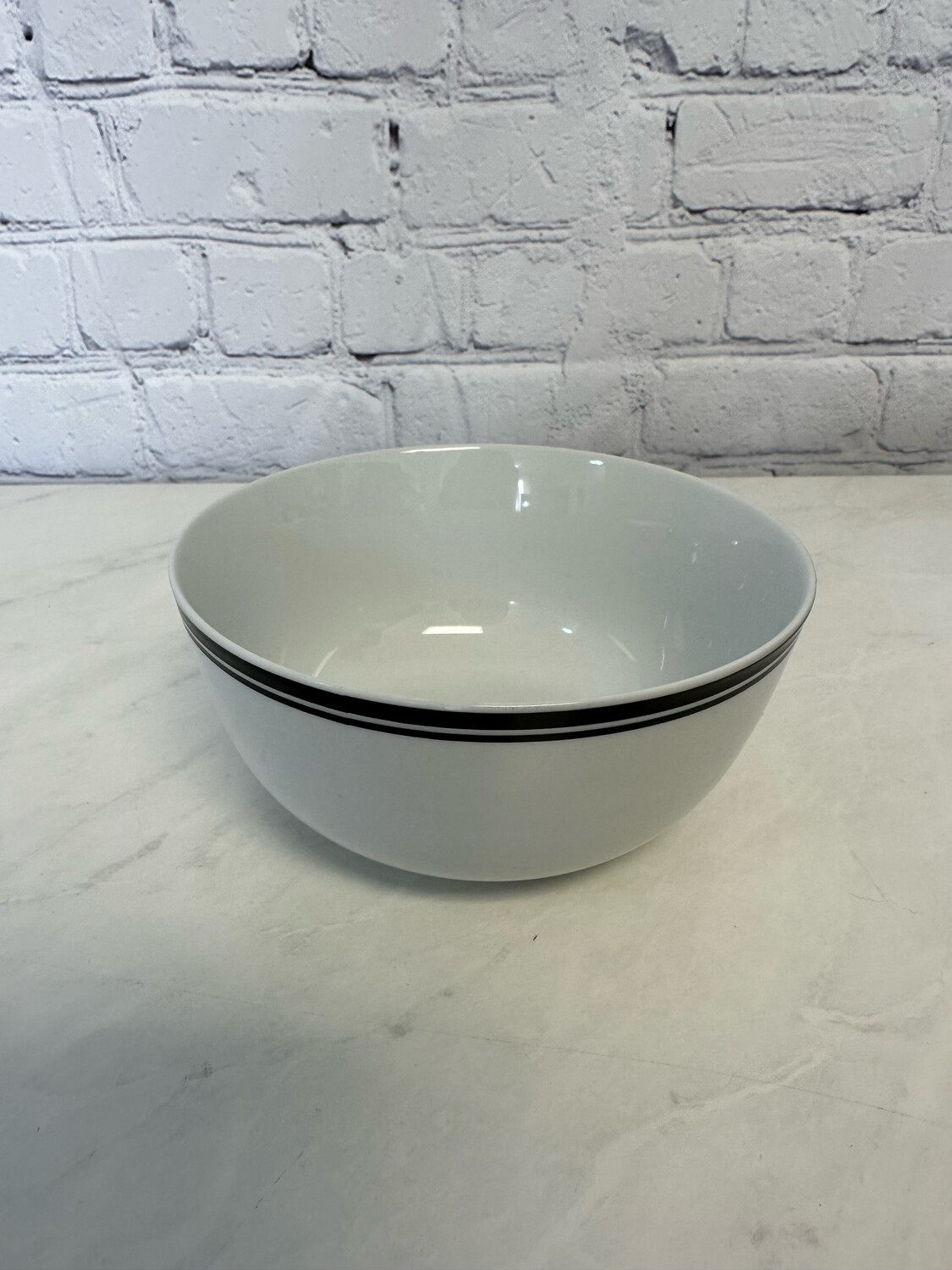 White & Black Bowl - Set Of 2