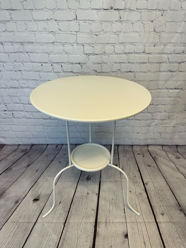 Indoor/Outdoor White Metal Side Table