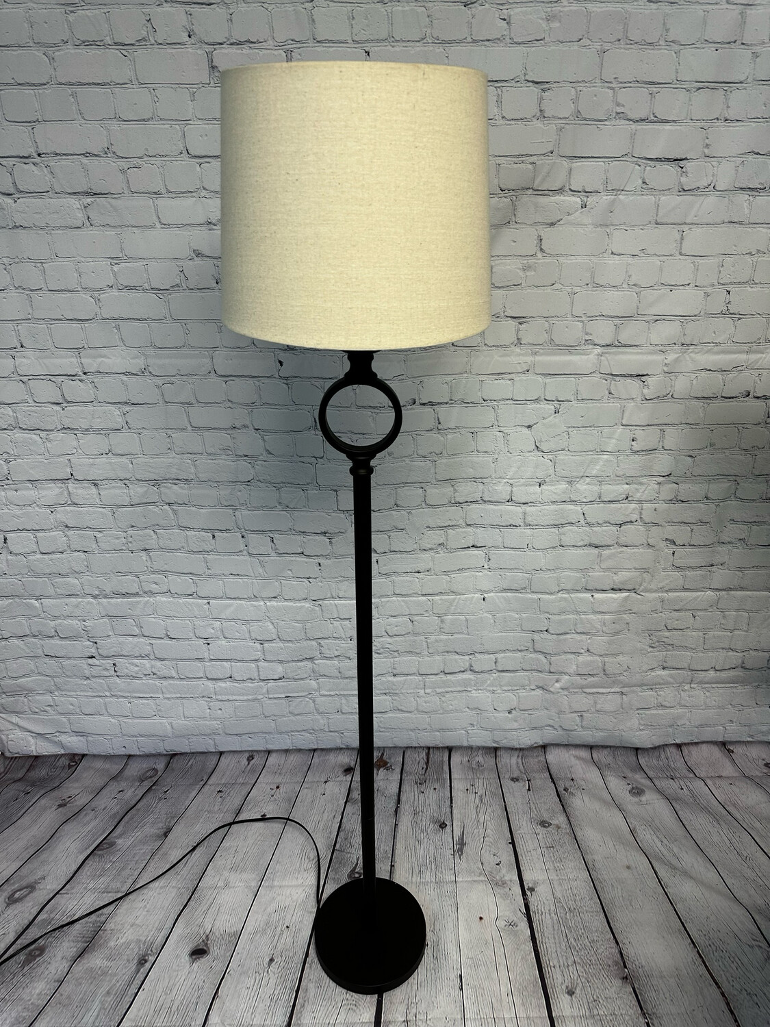 Matte Black Metal Floor Lamp