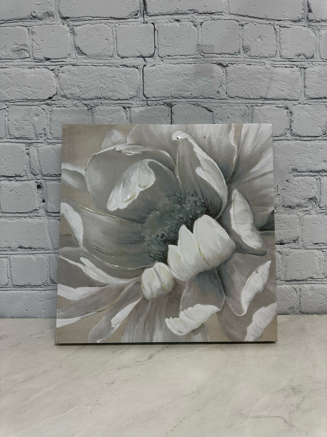 Teal & White Flowers