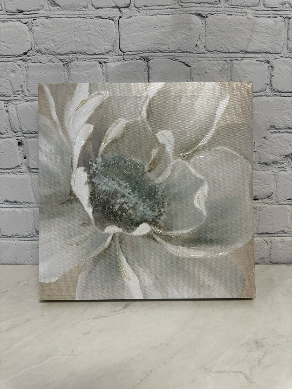 Teal & White Flowers