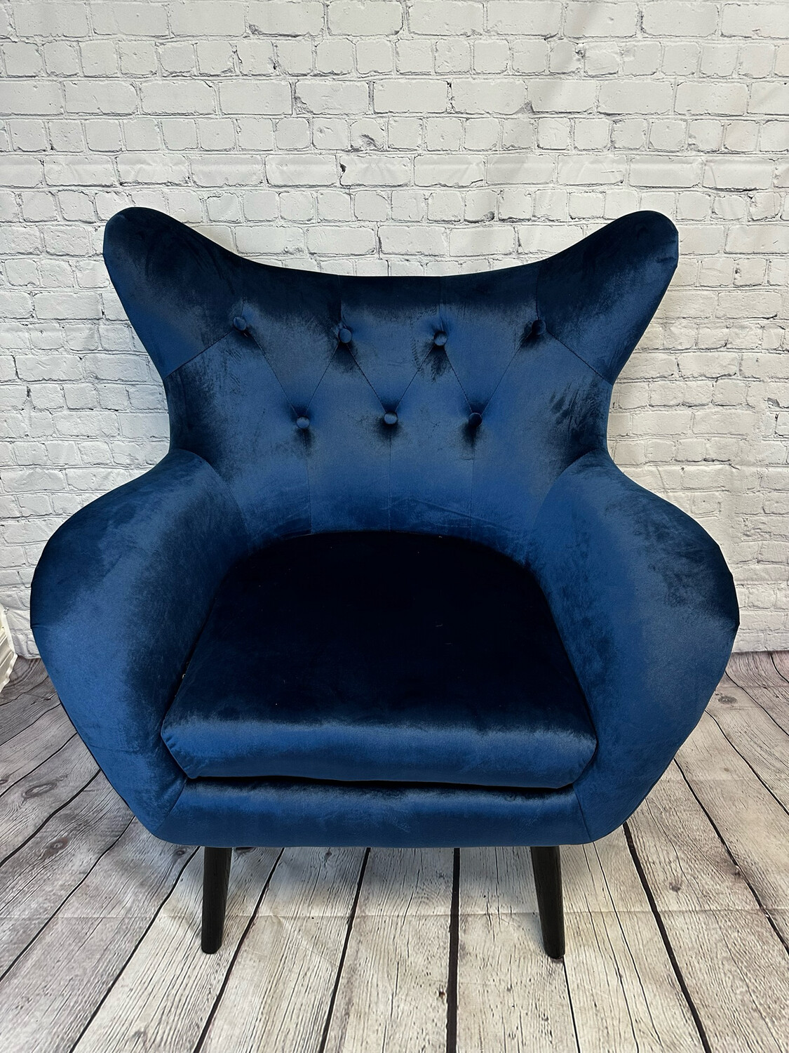 Royal Blue Velvet Accent Chair