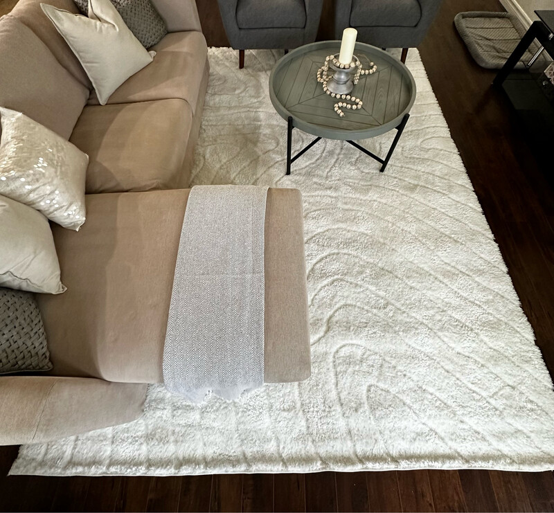 Creamy White Rug 8x10