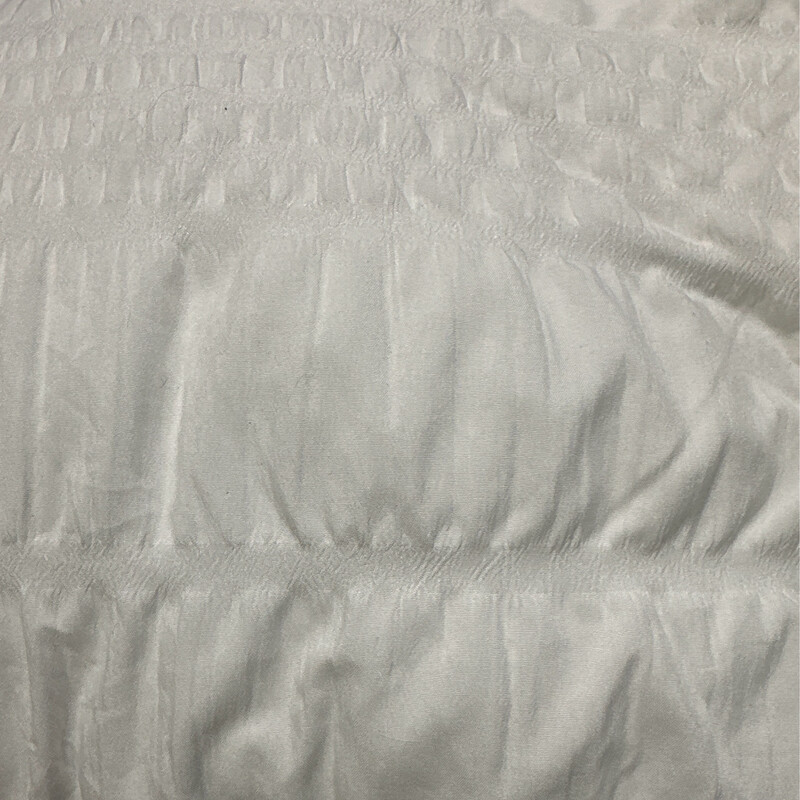 Queen Bedding - White Comforter w/ 2 Cases