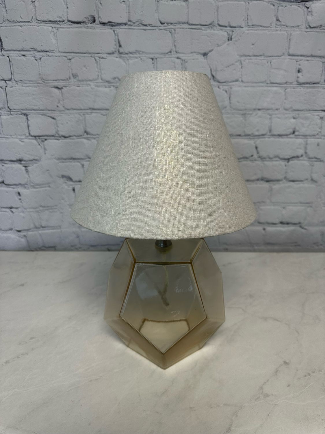 Single Gold Hue Glass Geometric Lamp