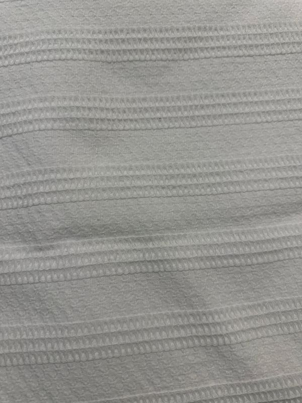 Queen Bedding - White Detailed Duvet w/ 2 Cases
