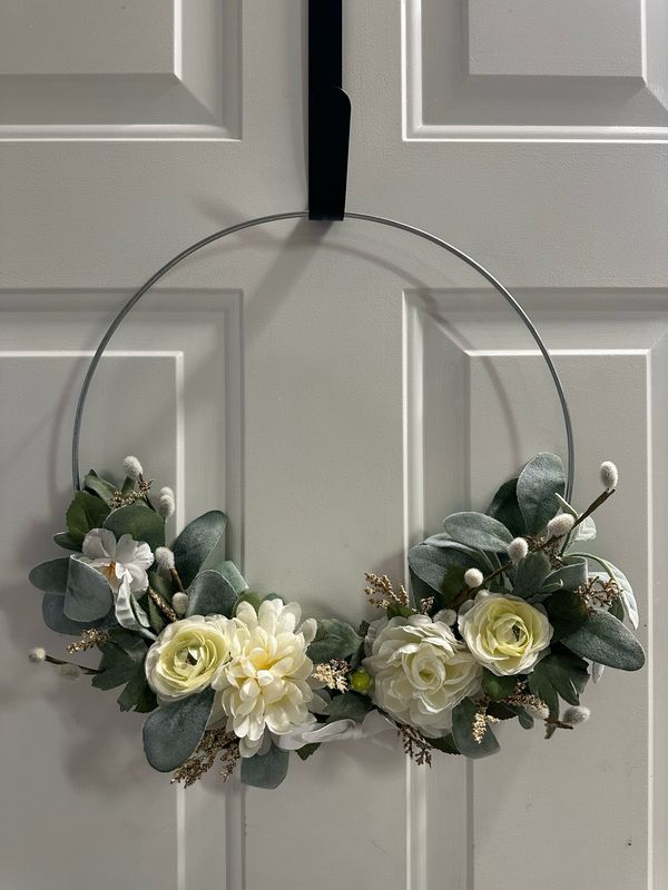 Medium White Flowers & Greenery Wreath w/ Silver Ring