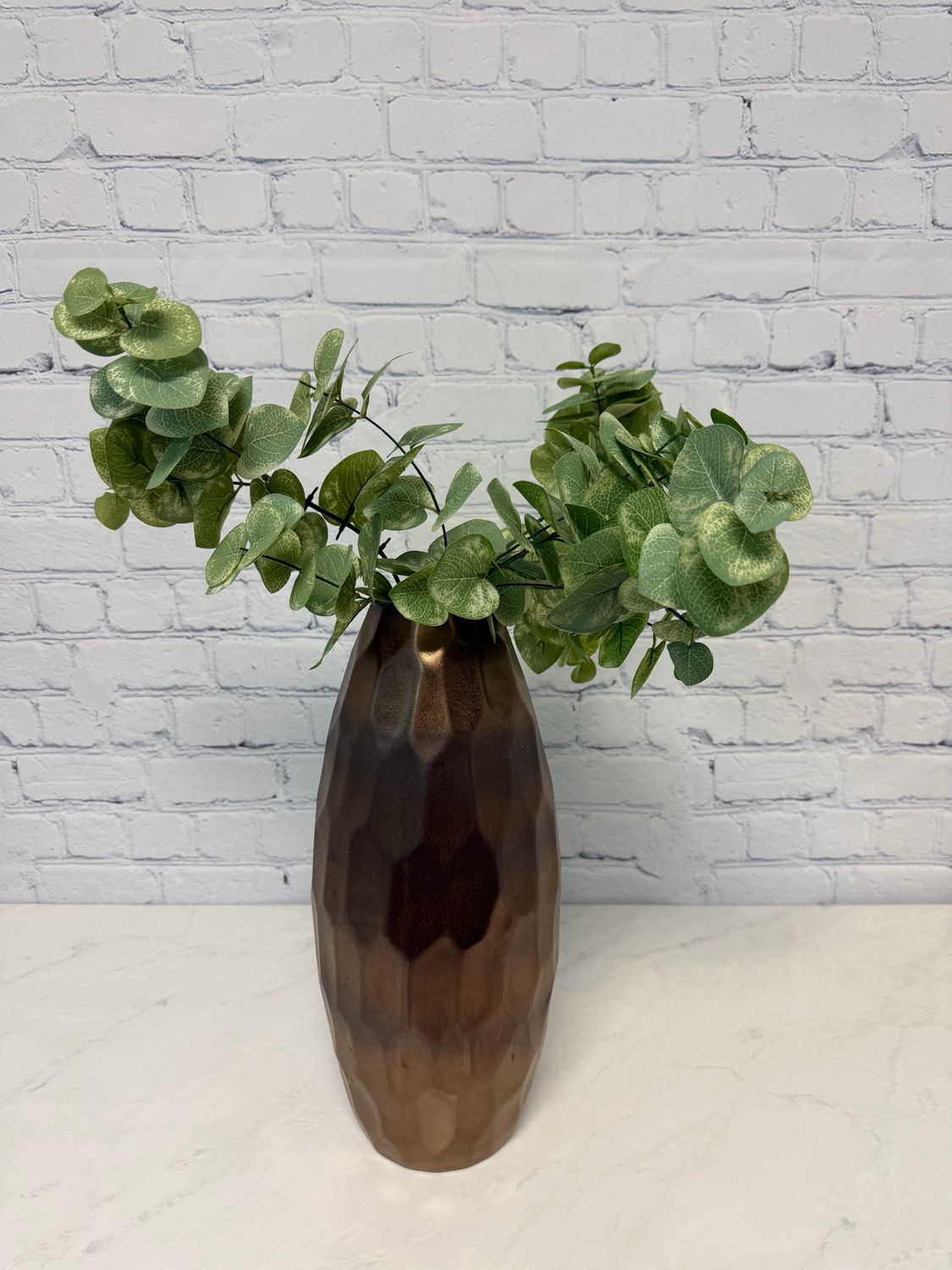 Brown/Bronze Vase