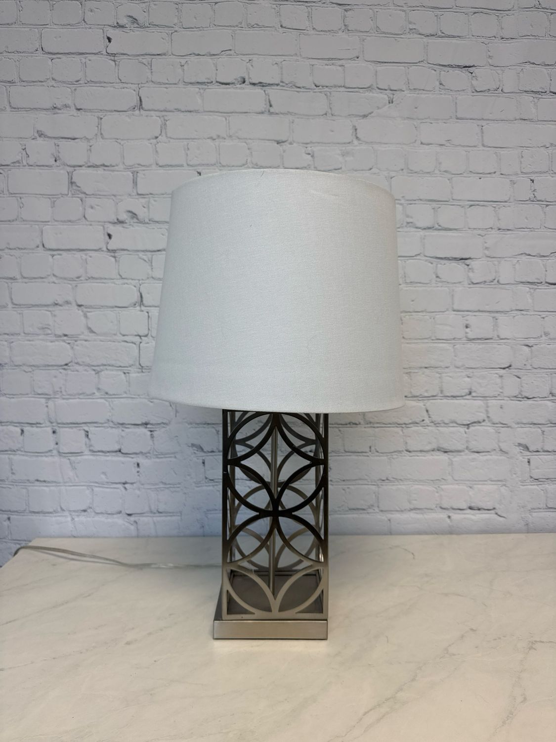 Single Metal Spiral Design Box Lamp