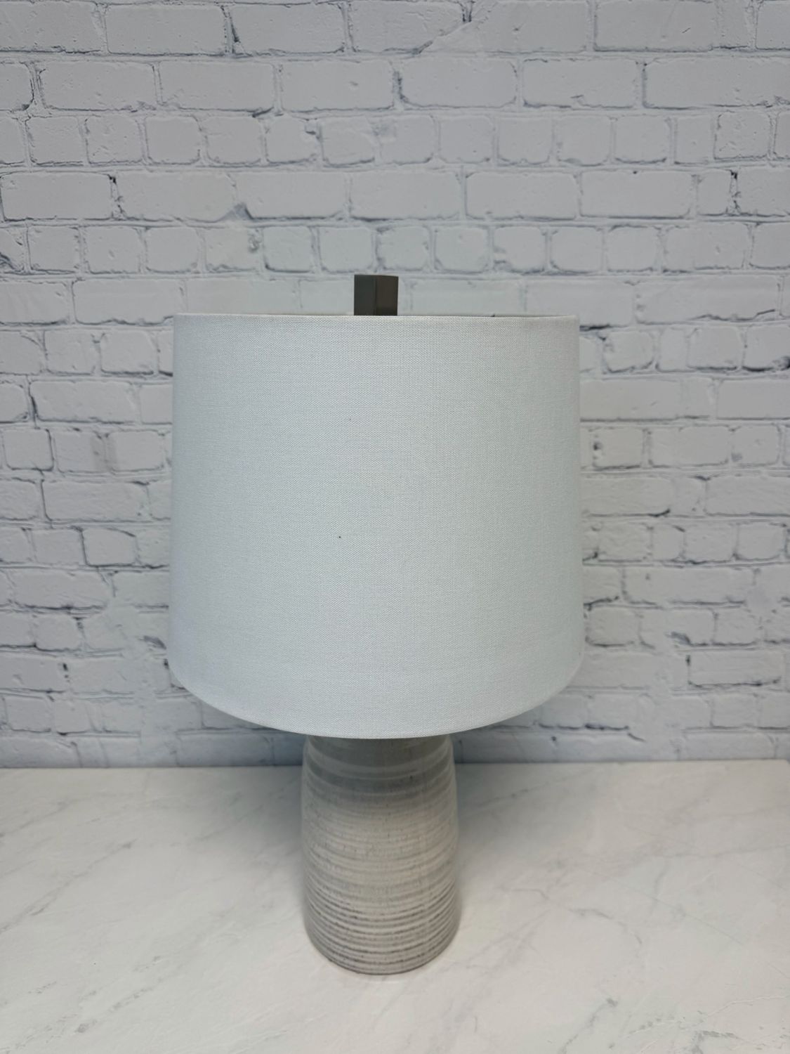 White/Grey Ceramic Lamp