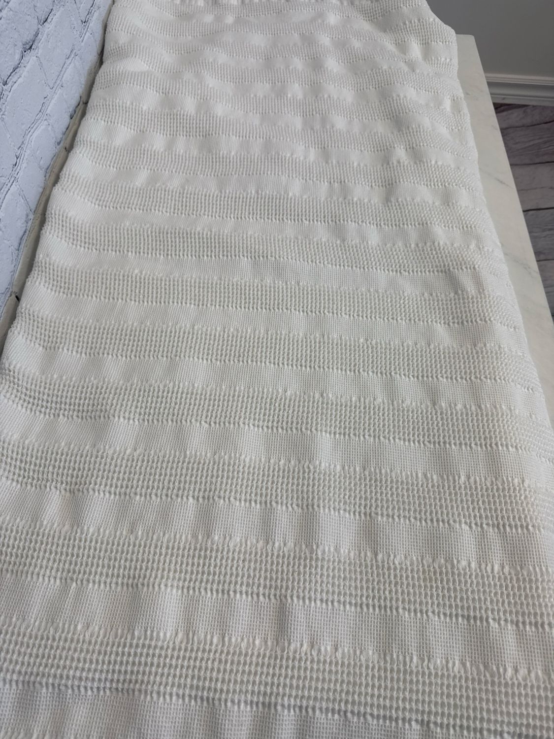 King Throw - Lined Waffle