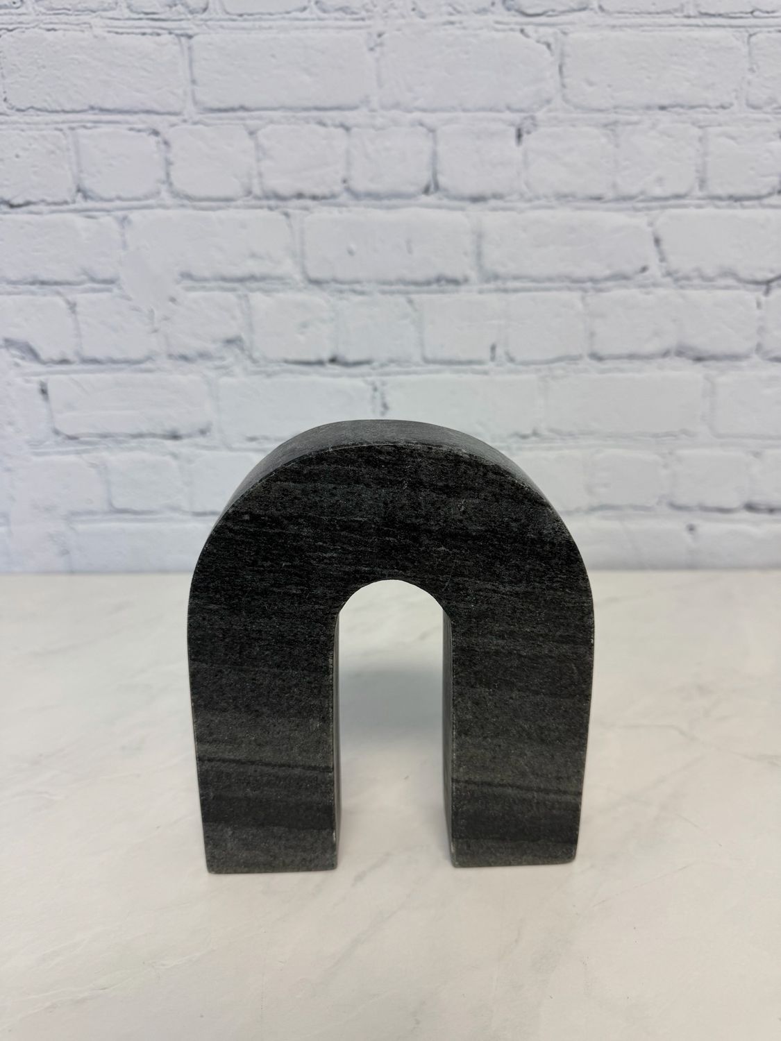 Black Marble Magnet Decor