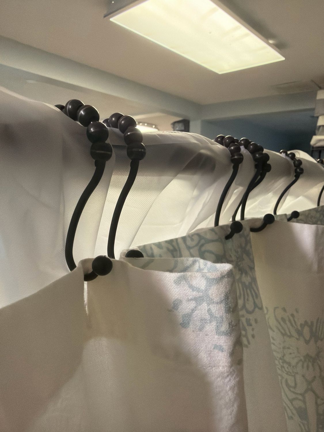 Off White & Sage Shower Curtain W/ Brown Hooks & Liner