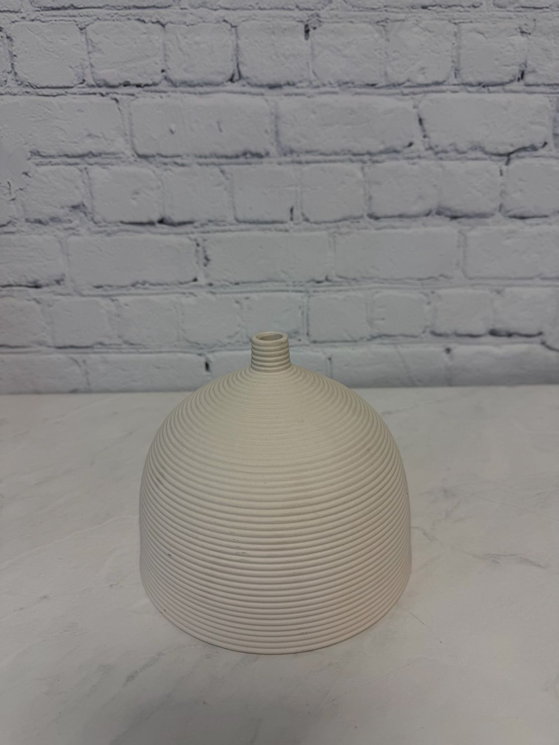 Medium Diffuser Decorative Vase