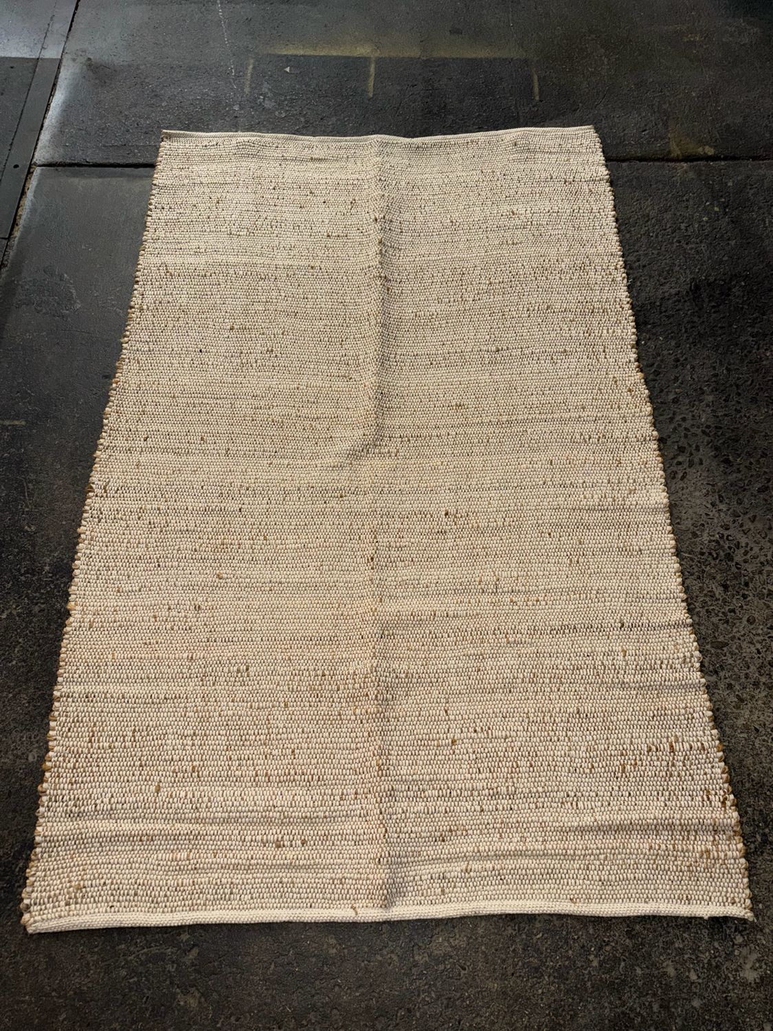 Brown & White Weaved Rug 4x6