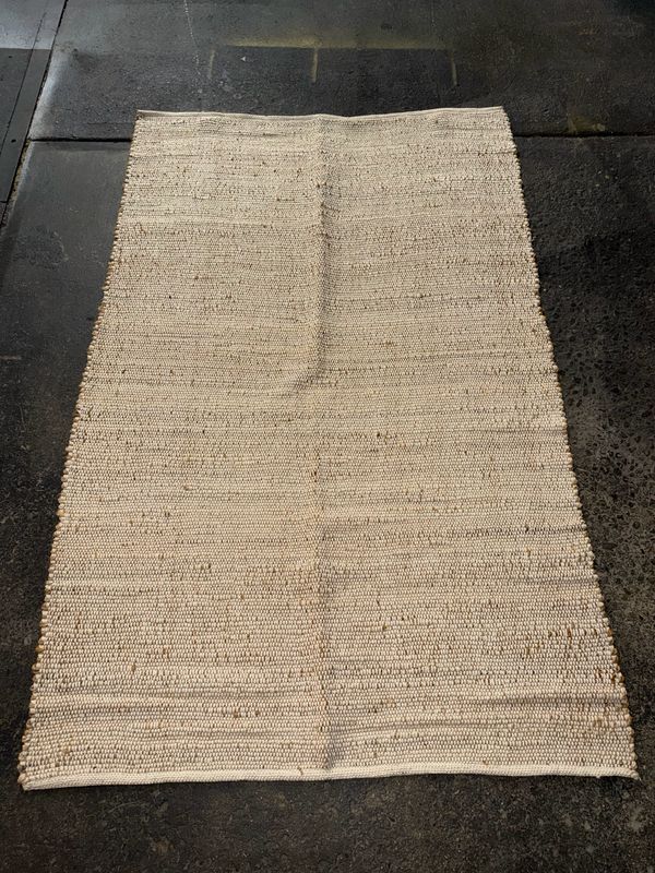 Brown & White Weaved Rug 4x6