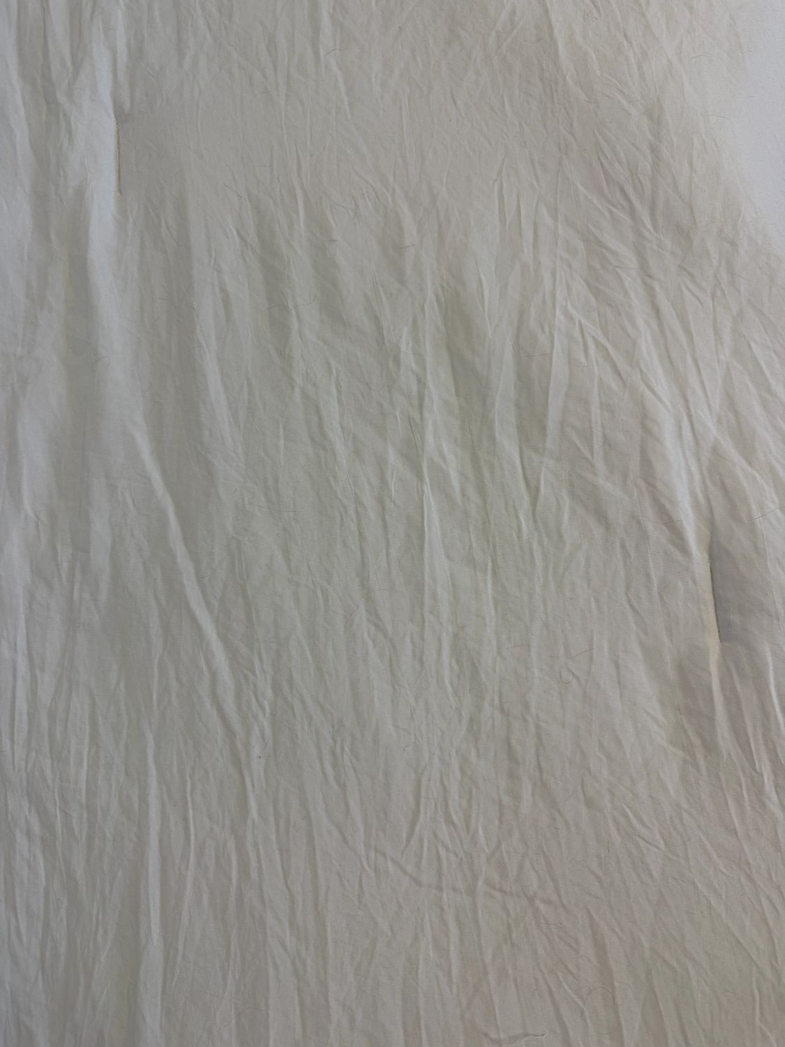 King Bedding - Soft Textured White Comforter W/ Cases