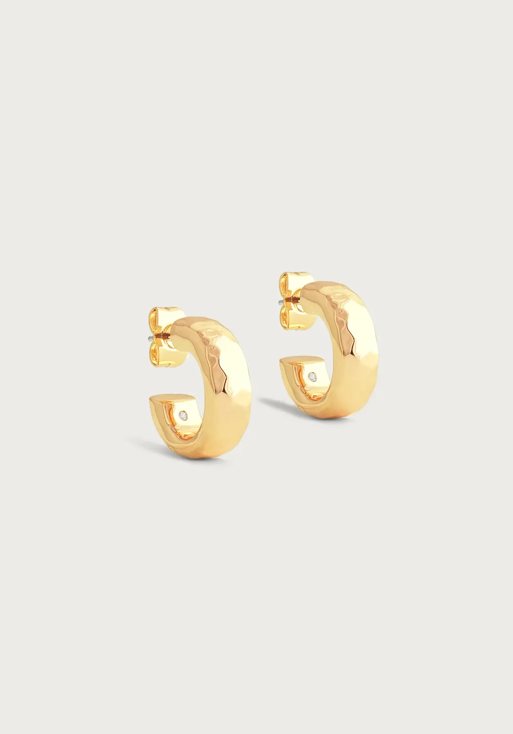 Farrier Huggie Hoop Earrings in Gold