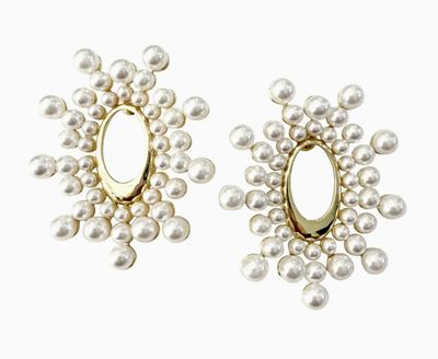 Glenda Pearl Earring