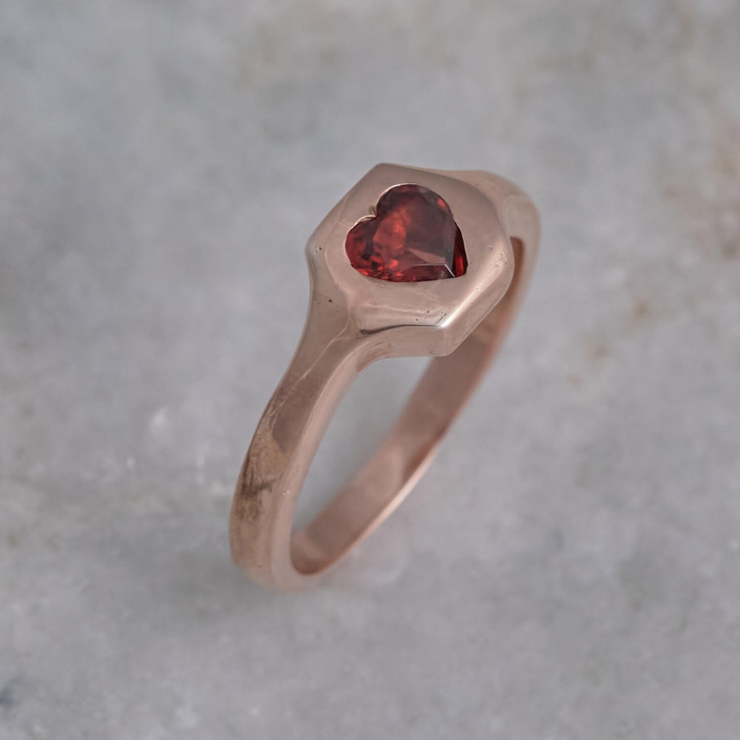Elemental Signet Ring - Garnet 7⌀ (Vermeil)