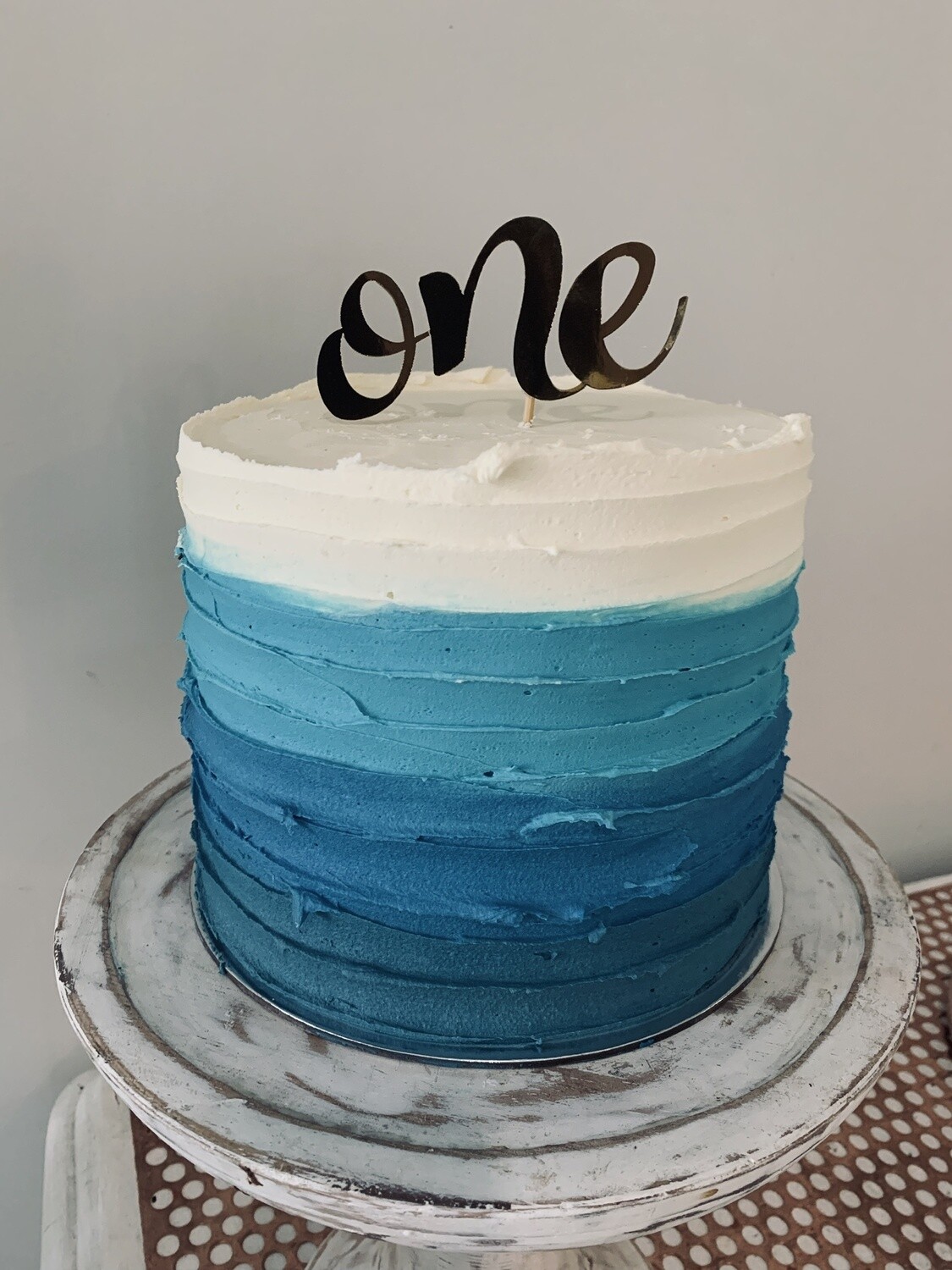 Ombre Horizontal Line Textured Cake - Ocean Blue