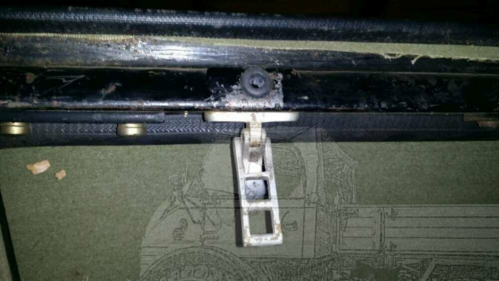 Gummitülle vordere Schiene Spriegel