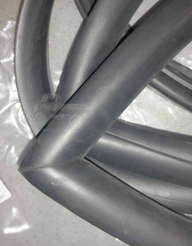 Scheibengummi Einglasgummi Unimog 406/421 geschlossen Scheibengummi Einglasgummi Unimog 406/421 geschlossen