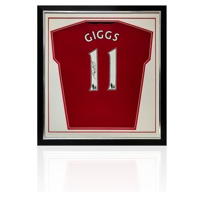 Ryan Giggs Signed & Framed Manchester United Shirt