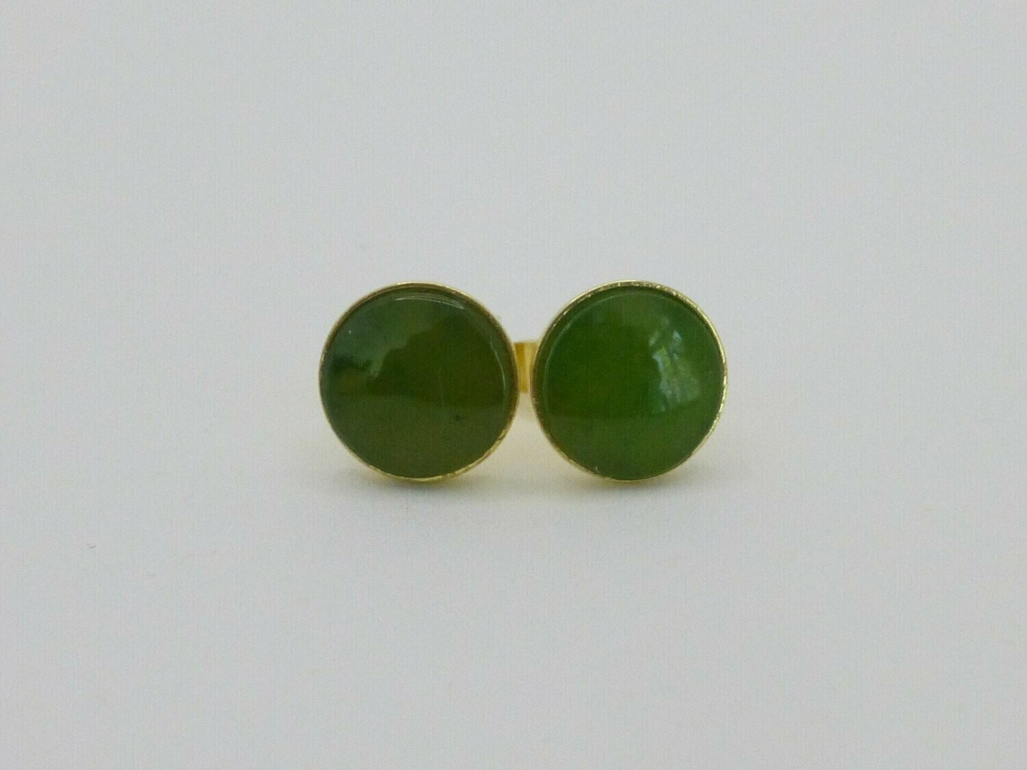 Ohrstecker Gold Jade Cabochon flach - verschiedene Größen