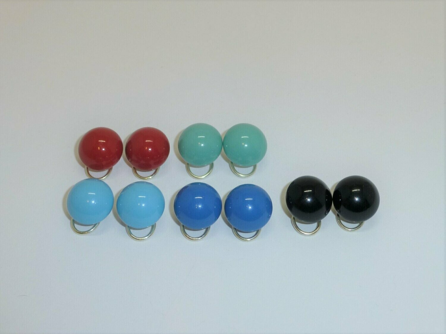 Ohrclips mit Cabochon Perle 16mm Edelsteinfarben
