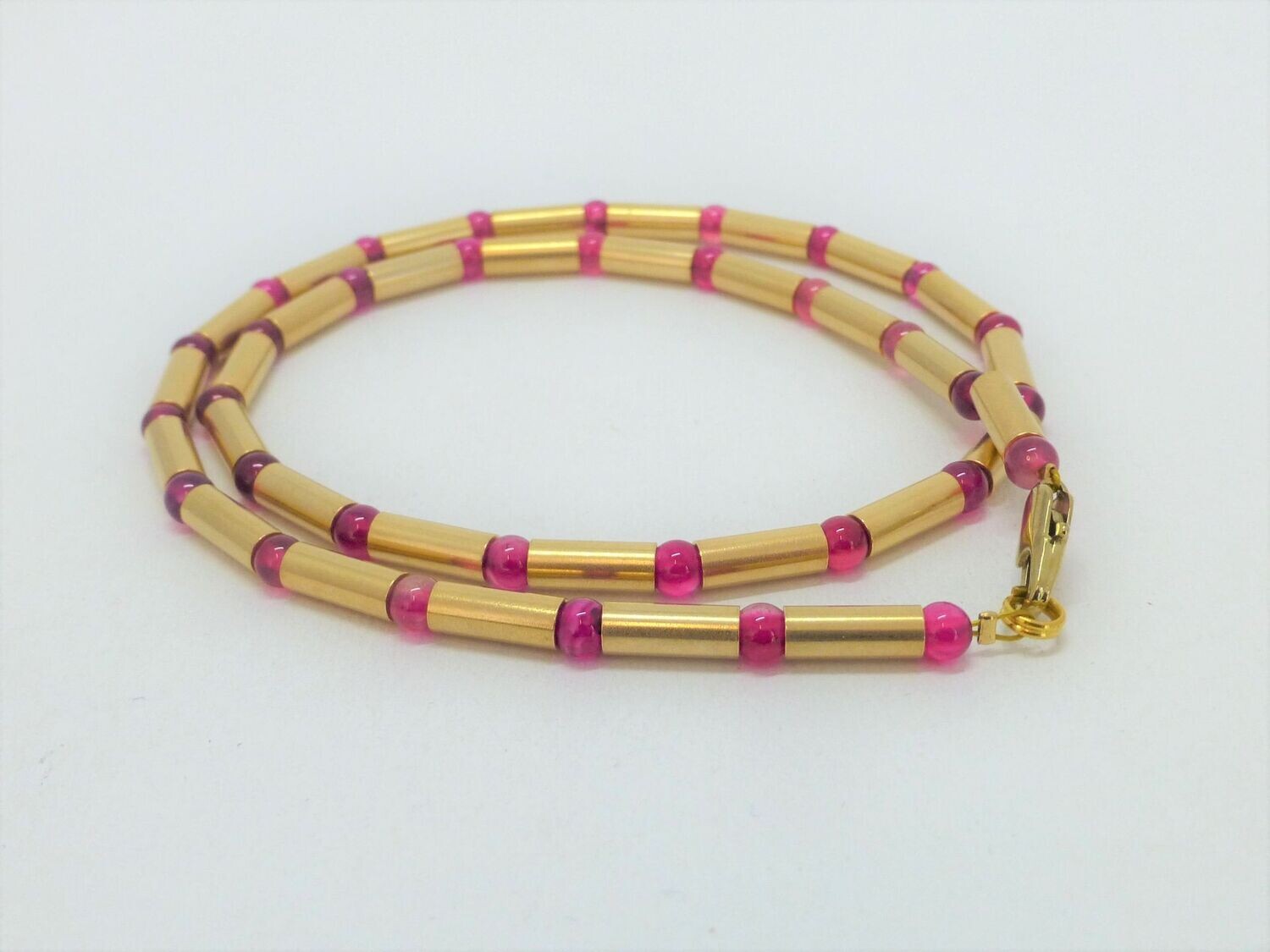 Halskette Tubes Gold mit Achat Pink 4mm
