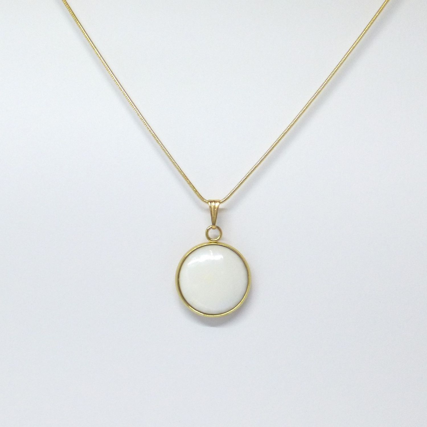 Schlangenkette Gold Anhänger Perlmutt Weiß 20mm