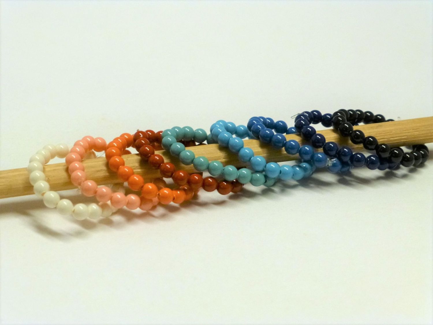 elastischer Perlenring 3mm - Edelsteinfarben