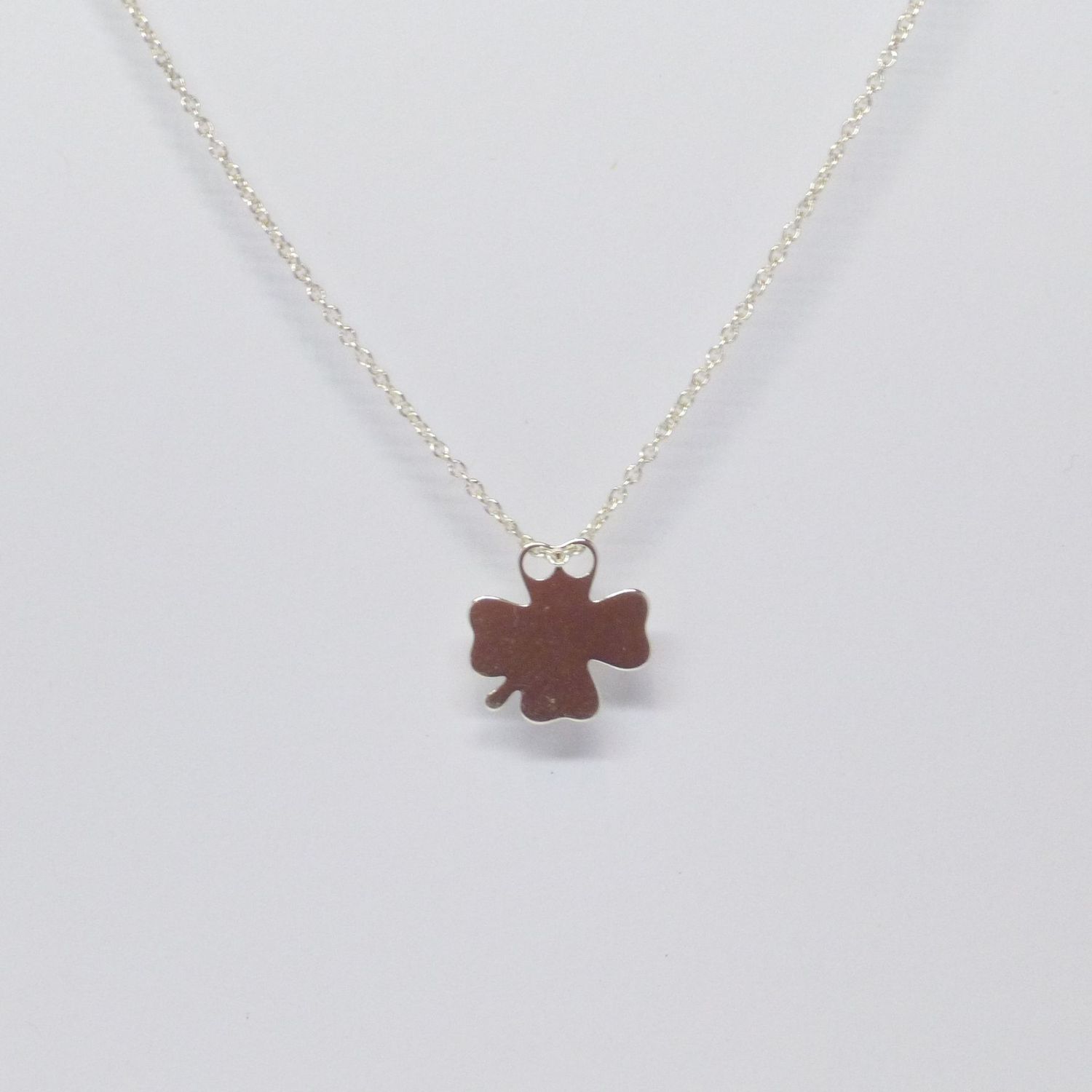 Kette Silber mit Anhänger "Kleeblatt"