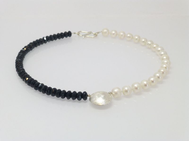 Halskette Onyx Rondelle mit Perlen Weiß