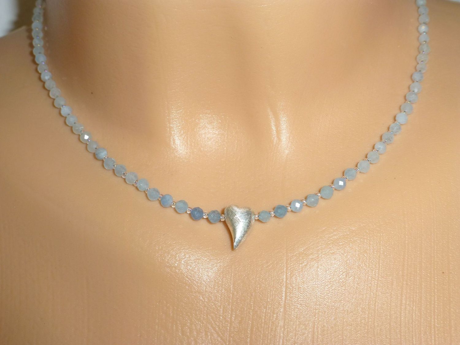 Halskette Aquamarin Kugeln 3mm mit Herz Silber
